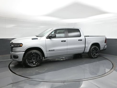 New 2026 RAM 1500 2WD Crew Cab image 30