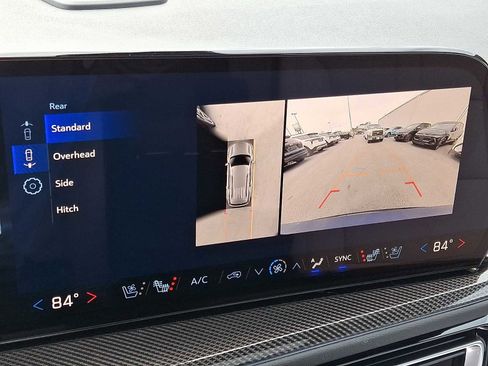 New 2026 Chevrolet Traverse High Country image 14