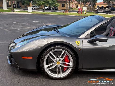 Used 2019 Ferrari 488 Spider RWD image 40
