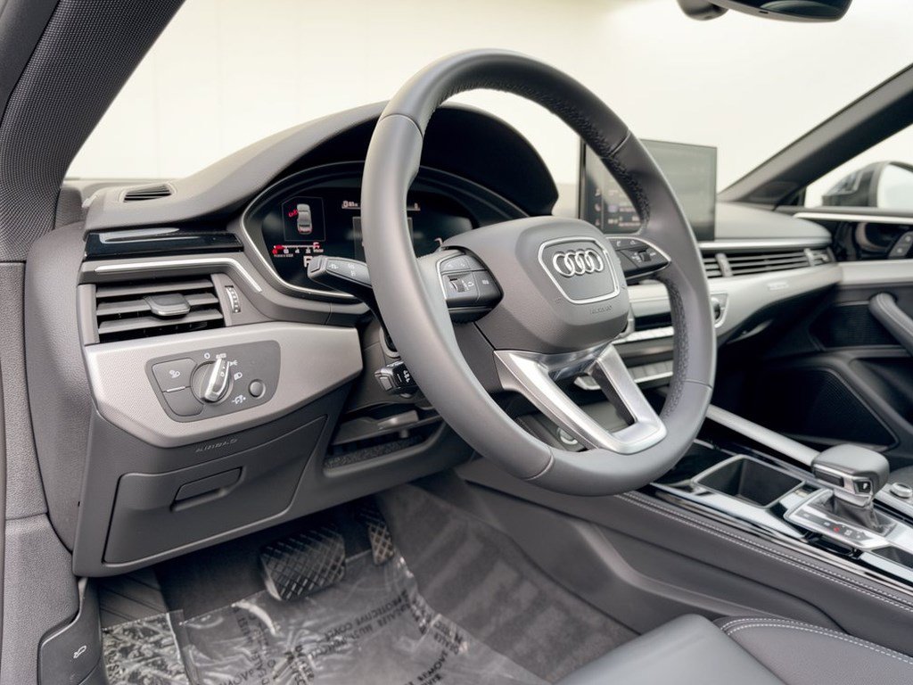 Used 2024 Audi A5 2.0T Premium Plus w/ Premium Plus AWD/4WD image 4