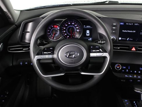 Certified 2023 Hyundai Elantra SEL w/ Cargo Package FWD image 10