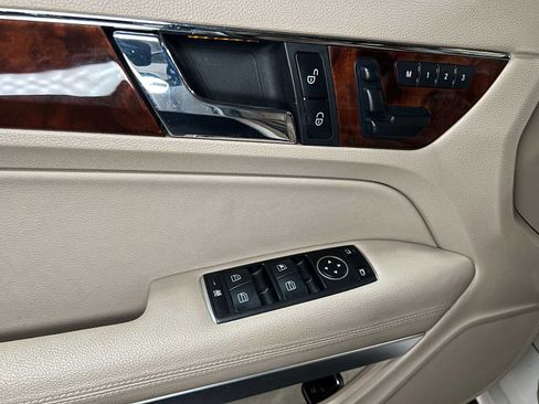 Used 2011 Mercedes-Benz E 350 Coupe image 17