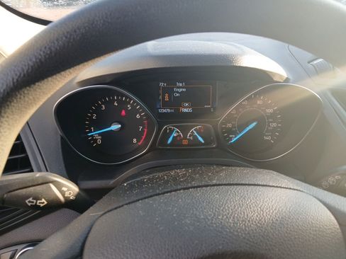 Used 2017 Ford Escape S image 11