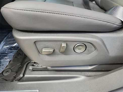 New 2026 GMC Hummer EV 2X image 17