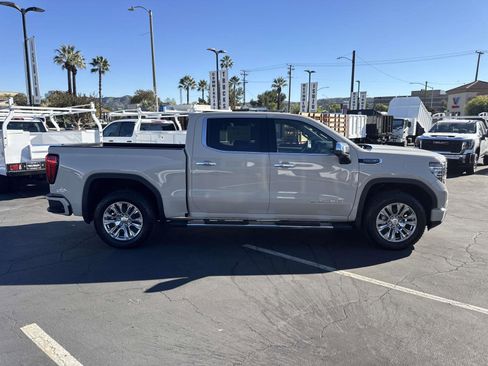 New 2026 GMC Sierra 1500 Denali w/ Technology Package image 4