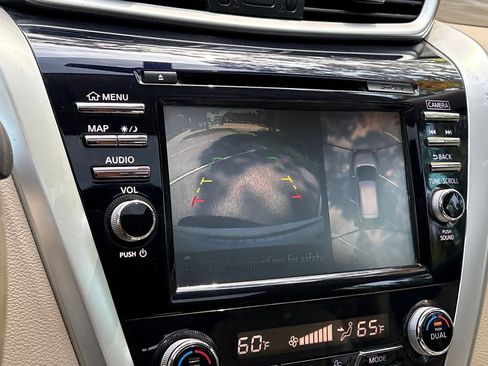 Used 2018 Nissan Murano Platinum w/ Cargo Package FWD image 16