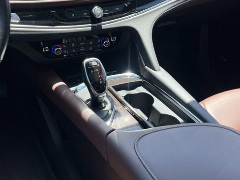 Used 2021 Buick Enclave Avenir AWD/4WD image 15