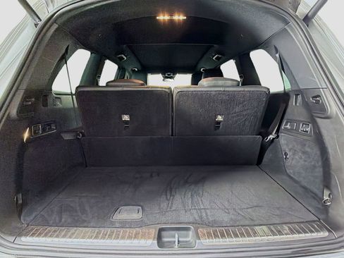 Used 2021 Mercedes-Benz GLS 450 4MATIC image 29