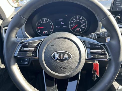 Used 2021 Kia Seltos S image 25