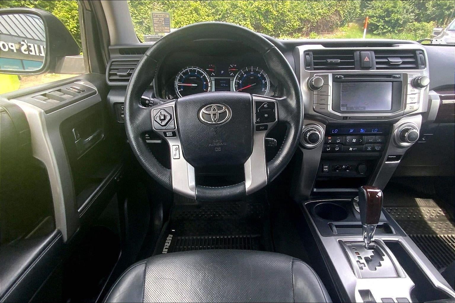Used 2018 Toyota 4Runner Limited AWD/4WD image 5