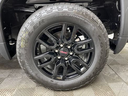 New 2026 GMC Sierra 1500 Pro w/ Graphite Edition AWD/4WD image 4