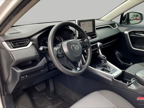 Used 2024 Toyota RAV4 XLE FWD image 18
