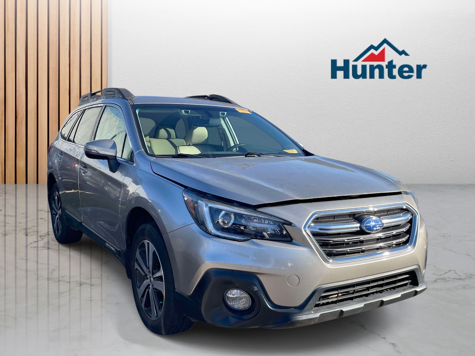 Used 2019 Subaru Outback 2.5i Limited AWD/4WD image 1