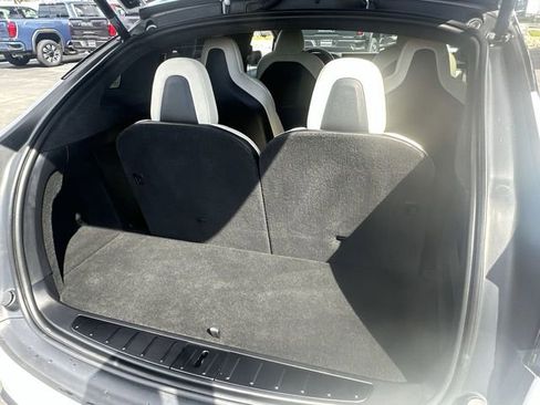 Used 2024 Tesla Model X image 27