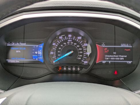 Used 2017 Ford Edge SEL w/ Equipment Group 201A image 24