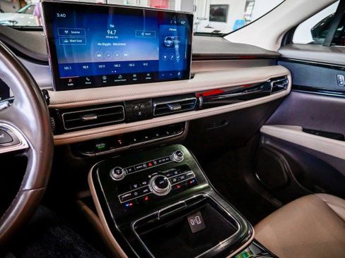 Used 2021 Lincoln Nautilus FWD w/ Equipment Group 101A image 37