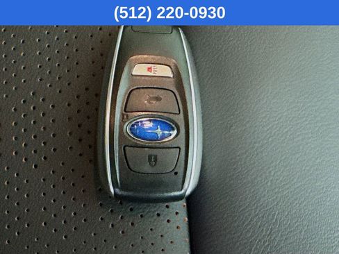 Certified 2025 Subaru Crosstrek 2.5i Limited w/ Crosstrek Mirror Package image 37