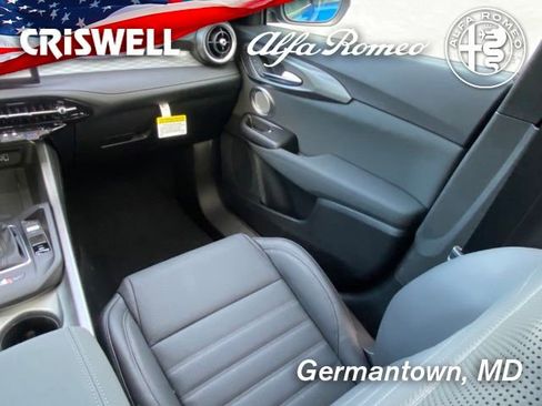 New 2024 Alfa Romeo Tonale Veloce image 46