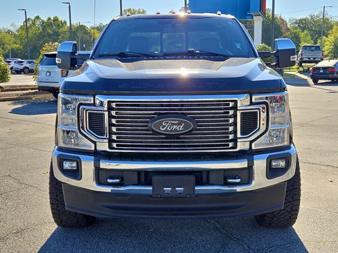 Used 2022 Ford F350 Lariat w/ Chrome Package image 3
