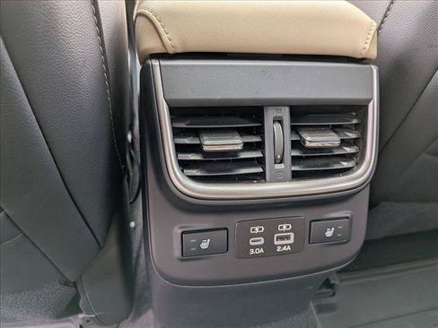 Used 2024 Subaru Outback Limited AWD/4WD image 19
