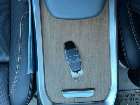 Used 2024 Lucid Air Touring image 41