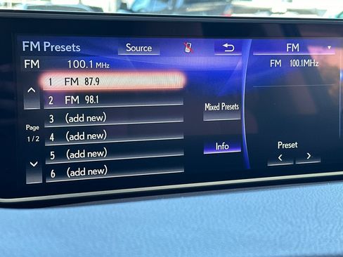 Used 2018 Lexus RX 450h RX 450h w/ Premium Package image 18