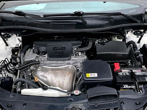 Used 2017 Toyota Camry XSE image 24