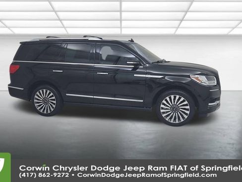 Used 2018 Lincoln Navigator Reserve w/ Technology Package image 2