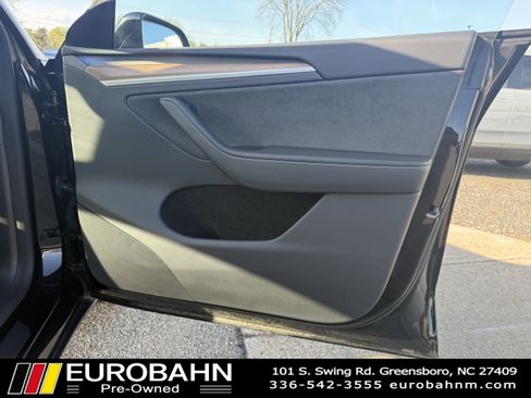 Used 2024 Tesla Model Y Long Range image 20