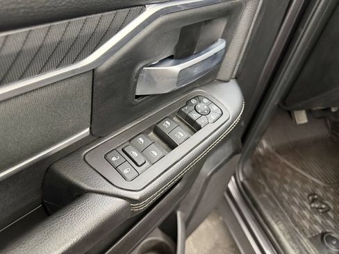 Used 2025 RAM 3500 Big Horn AWD/4WD image 7