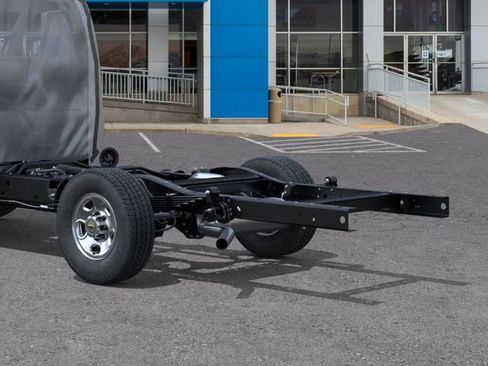 New 2026 Chevrolet Express 3500 w/ Power Convenience Package image 11
