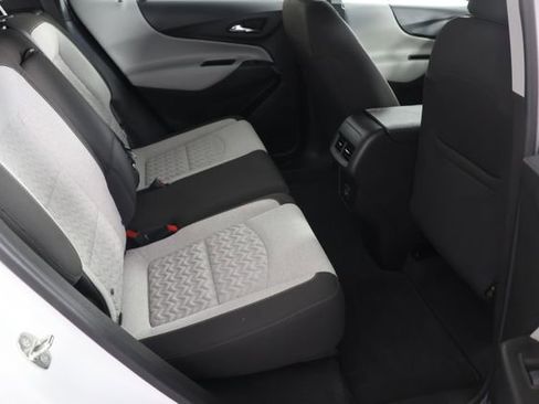 Used 2022 Chevrolet Equinox LS AWD/4WD image 20