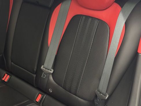 Used 2025 Aston Martin DBX 707 image 15