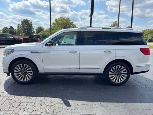 Used 2019 Lincoln Navigator Reserve AWD/4WD image 2