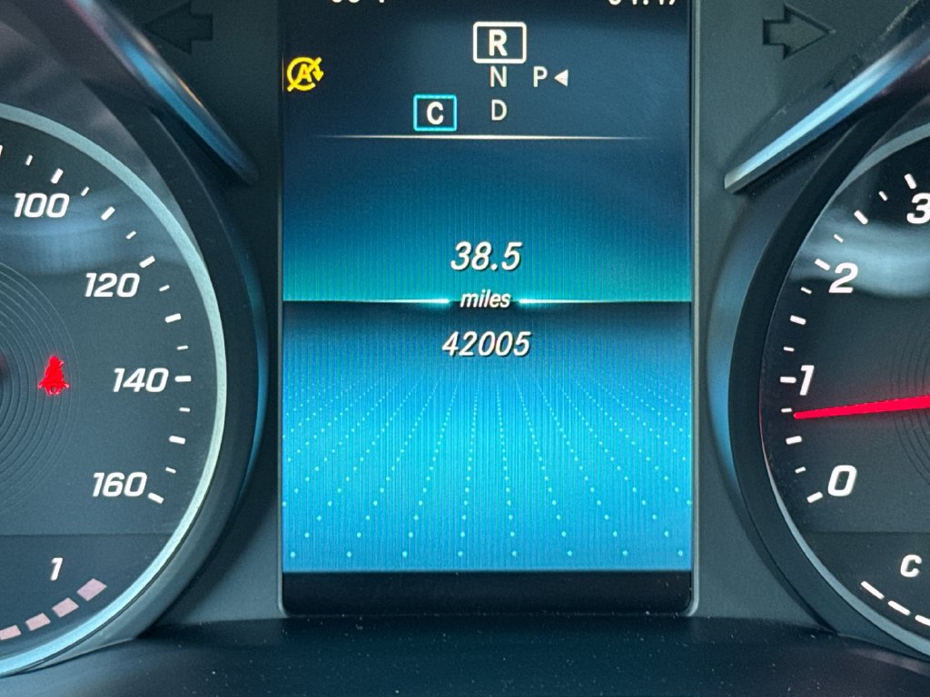 Used 2020 Mercedes-Benz C 300 Sedan image 35