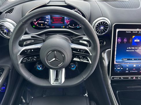 Used 2025 Mercedes-Benz AMG GT 55 image 31