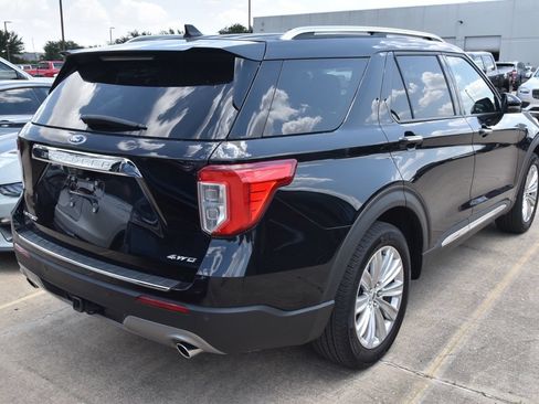 Used 2024 Ford Explorer Limited w/ Limited Technology Package AWD/4WD image 7