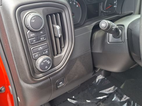 Used 2025 Chevrolet Silverado 1500 Custom w/ Rally Edition AWD/4WD image 10