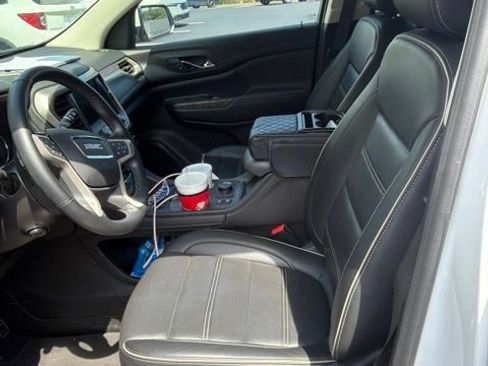 Used 2023 GMC Acadia Denali w/ Denali Ultimate Package AWD/4WD image 12