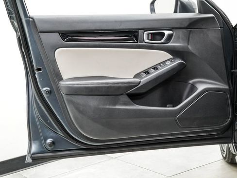 Used 2022 Honda Civic EX-L image 39
