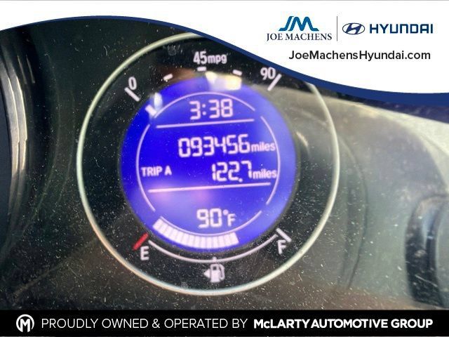 Used 2016 Honda Fit EX image 2