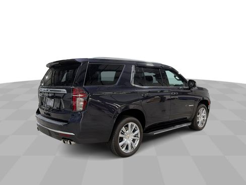 Used 2023 Chevrolet Tahoe High Country AWD/4WD image 9