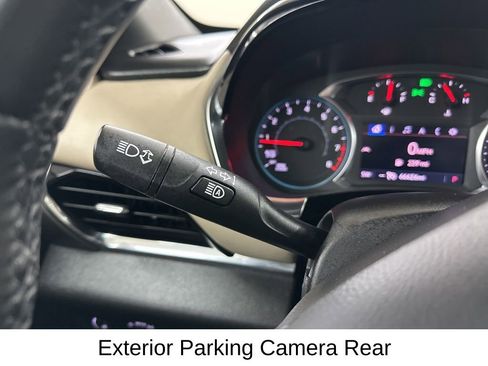 Certified 2023 Chevrolet Traverse LT image 38