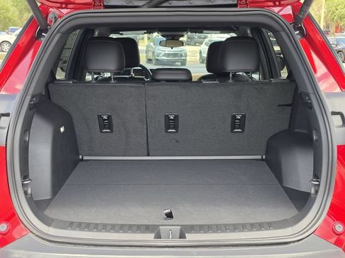 New 2026 Chevrolet Equinox ACTIV FWD image 11