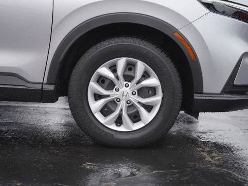 Used 2024 Honda CR-V LX image 4