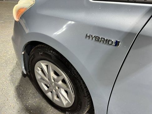 Used 2012 Toyota Prius V Two FWD image 8