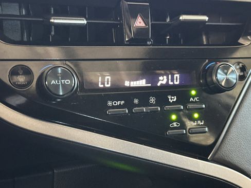 Certified 2023 Toyota Camry SE image 19