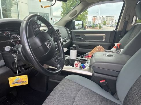 Used 2019 RAM 1500 Big Horn AWD/4WD image 22