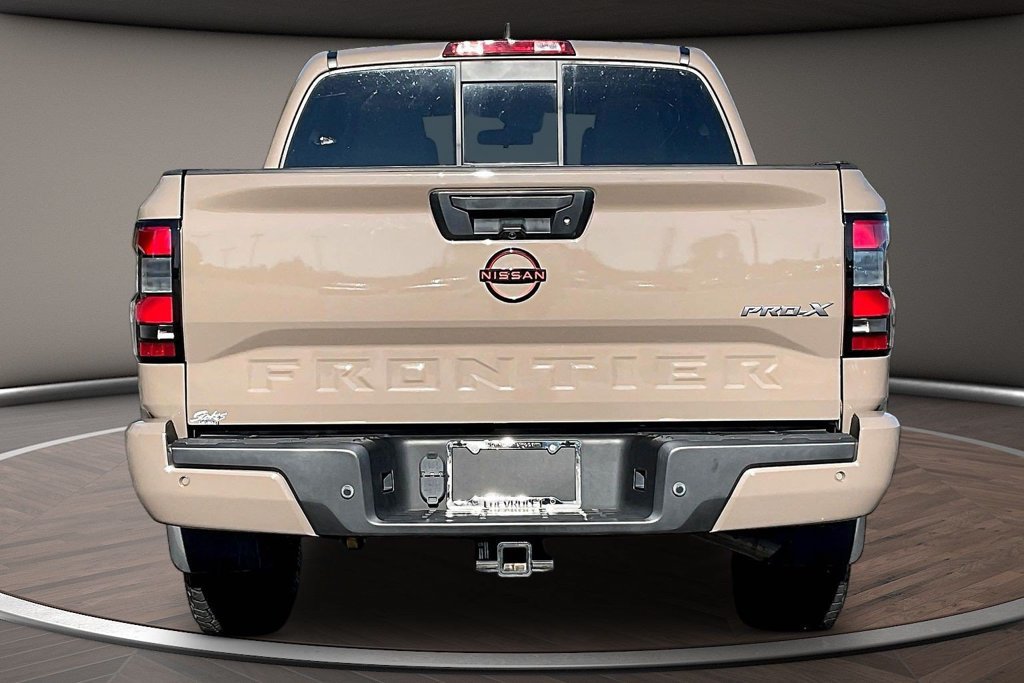 Used 2022 Nissan Frontier Pro-X RWD image 5