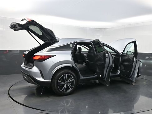 Used 2023 Lexus RX 350 Premium image 39